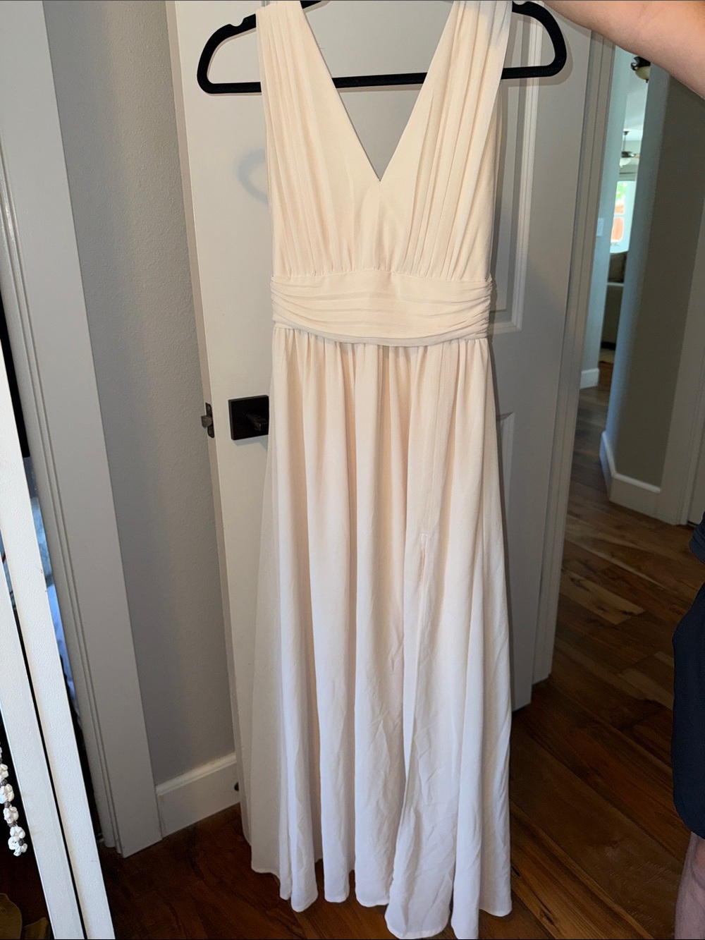 Lulu's Cream V-Neck Pleated Long Dress